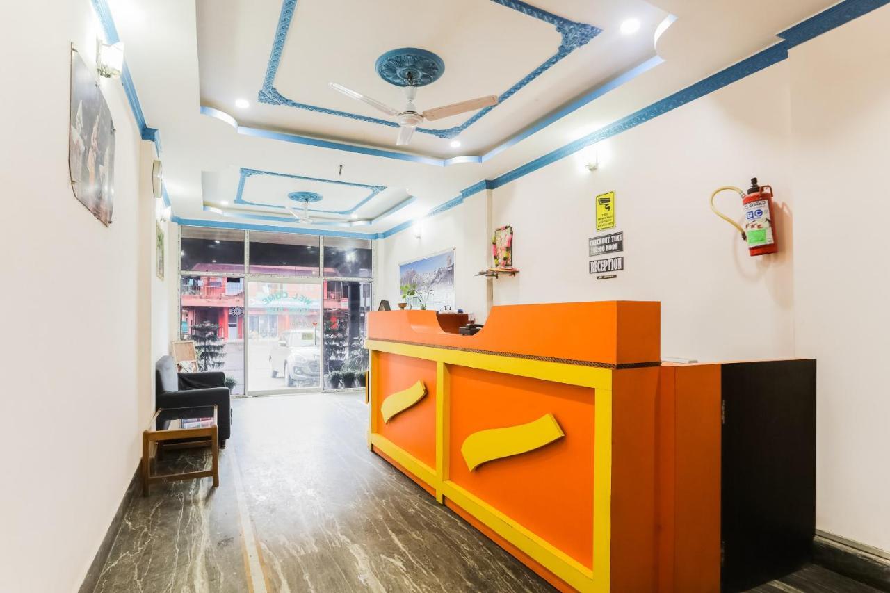 Oyo 44821 Hotel Paane Pasighat Buitenkant foto